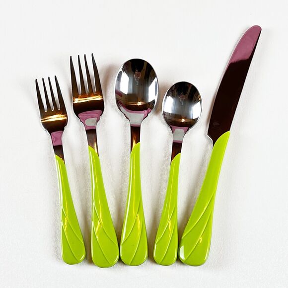 NEW Fiesta Swirl Flatware Chartreuse Green 5pc Place Setting 3 Sets Available - Picture 1 of 7
